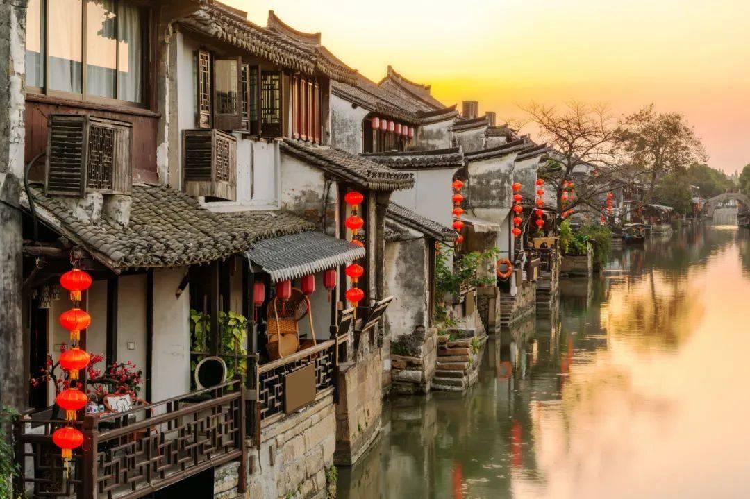 小摩：维持恒隆地产“中性”评级 目标价下调至9.5港元